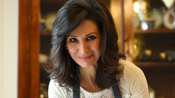 Alastair Miller in conversation with Cook and Author Paola Lovisetti Scamihorn