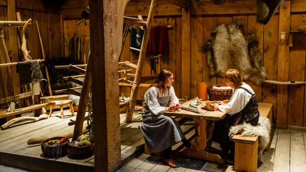 Anne Diamond learns about the Viking diet with culinary archaeologist Daniel Serra