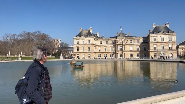 Explore France’s elegant capital with Alastair Miller