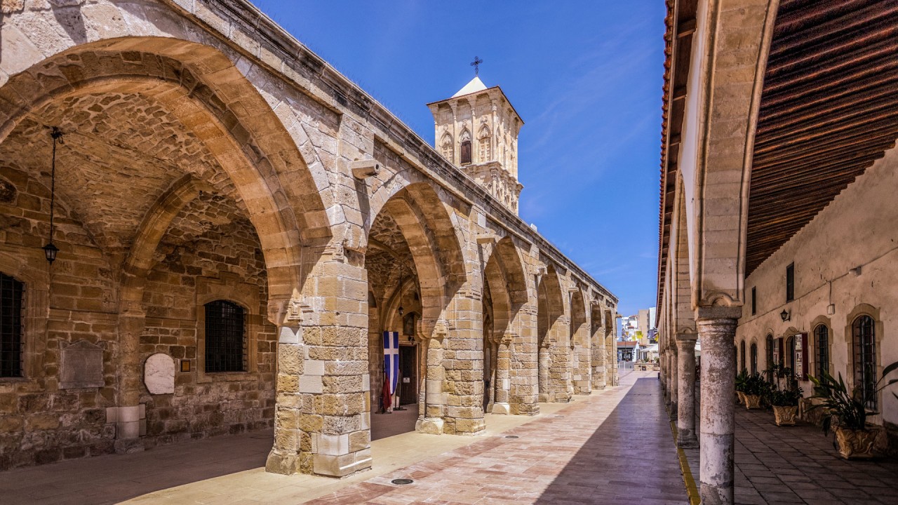 Explore Byzantine and medieval architecture with engineer John Sherlock)