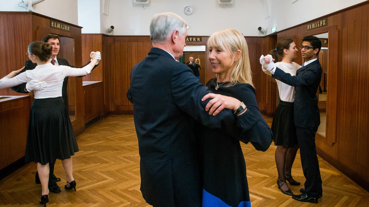 Learn The Iconic Viennese Waltz)